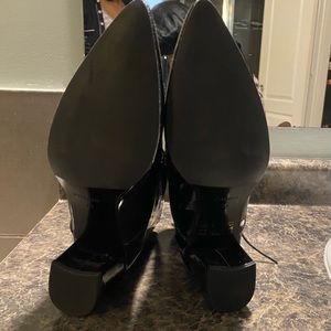 Uterque Black Patent leather shoes